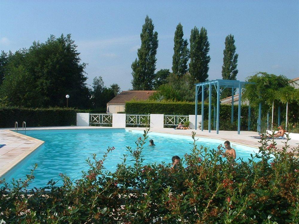 Hôtel Lagrange Classic Le Clos Des Chenes à Les Mathes Extérieur photo